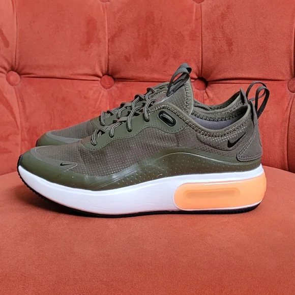Nike Air Max Dia Medium Olive Women's Size 7.5 - Picture 4 of 12